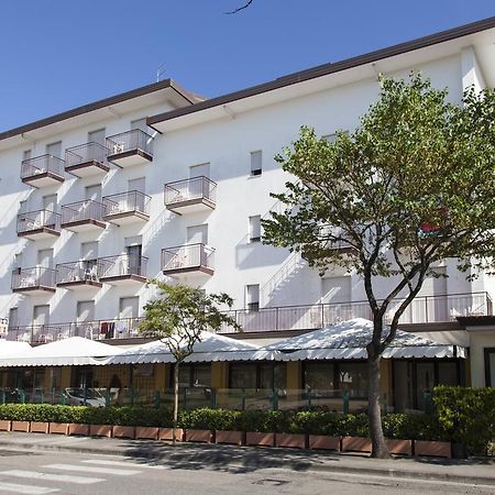 Albergo Dolomiti Lido di Jesolo Ngoại thất bức ảnh